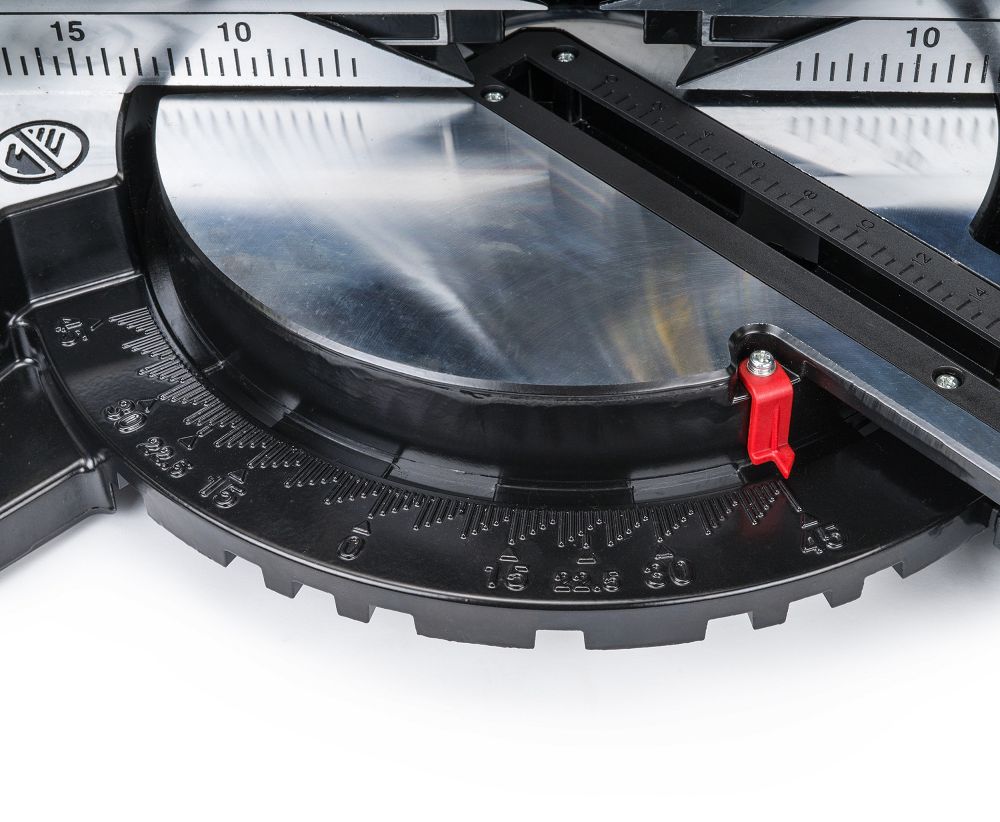 Pokosová píla na drevo | PM-UK-2000T Pokosová píla na drevo | PM-UK-2000T