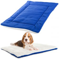 Pelech / matrac pre psa a mačku | 54x44cm modrý je vyrobený z mäkkého a na dotyk príjemného materiálu. Ľahký a odolný.