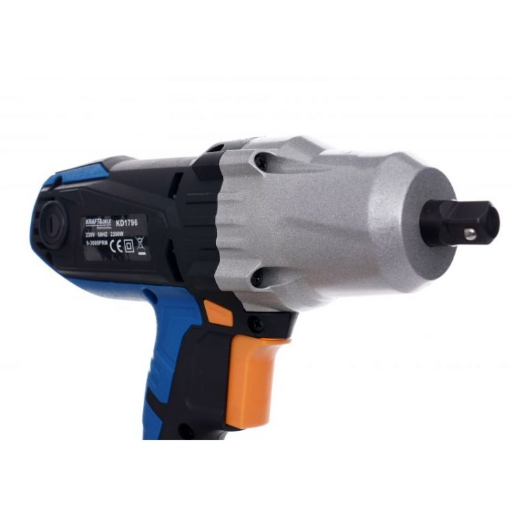 Elektrický rázový uťahovák 700Nm | KD1796