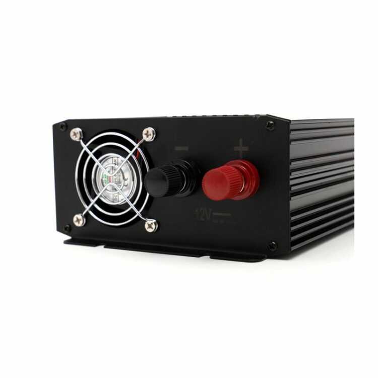 Menič napätia, 12V - 230V, 700W | KD1254