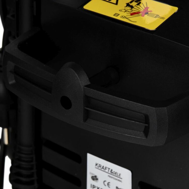 Vysokotlakový čistič, 2100W, 200 bar | KD421