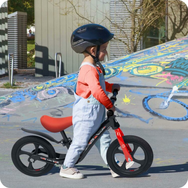 Detské odrážadlo FUNNU, čierne | Ricokids