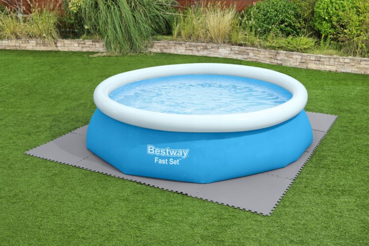 Penová podložka pod bazén, 9ks, 78x78cm, sivá | Bestway