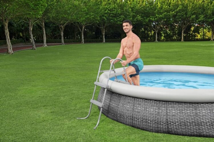 Schodíky do bazéna, 84cm | Bestway