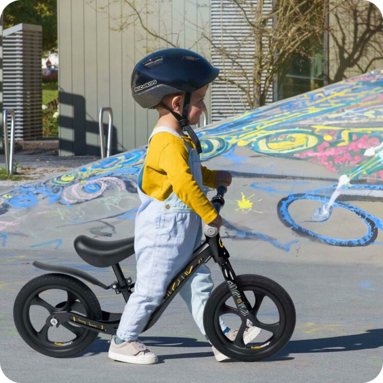 Detské odrážadlo FUNNU, čierne | Ricokids