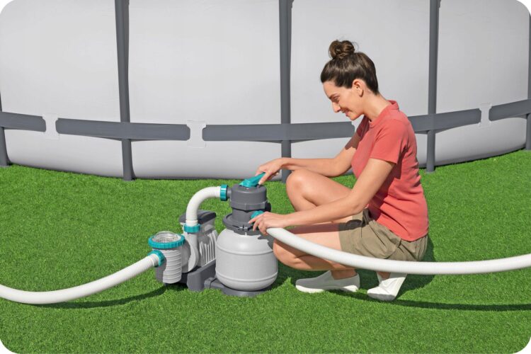 Piesková filtrácia do bazéna, 6056 l/h + filtračné guľôčky | Bestway