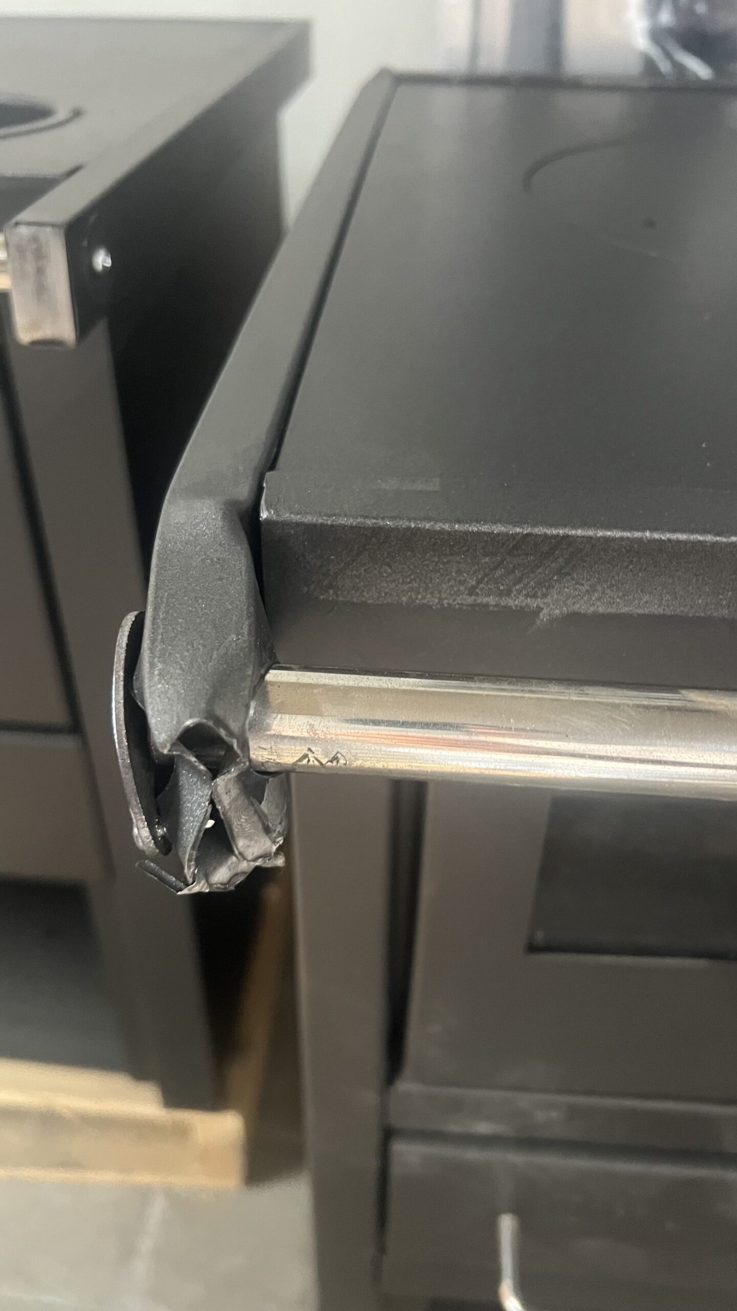 Sporák na tuhé palivo TERMO 8 s výmenníkom vody | pravý vývod (Bazár) Sporák na tuhé palivo TERMO 8 s výmenníkom vody | pravý vývod (Bazár)