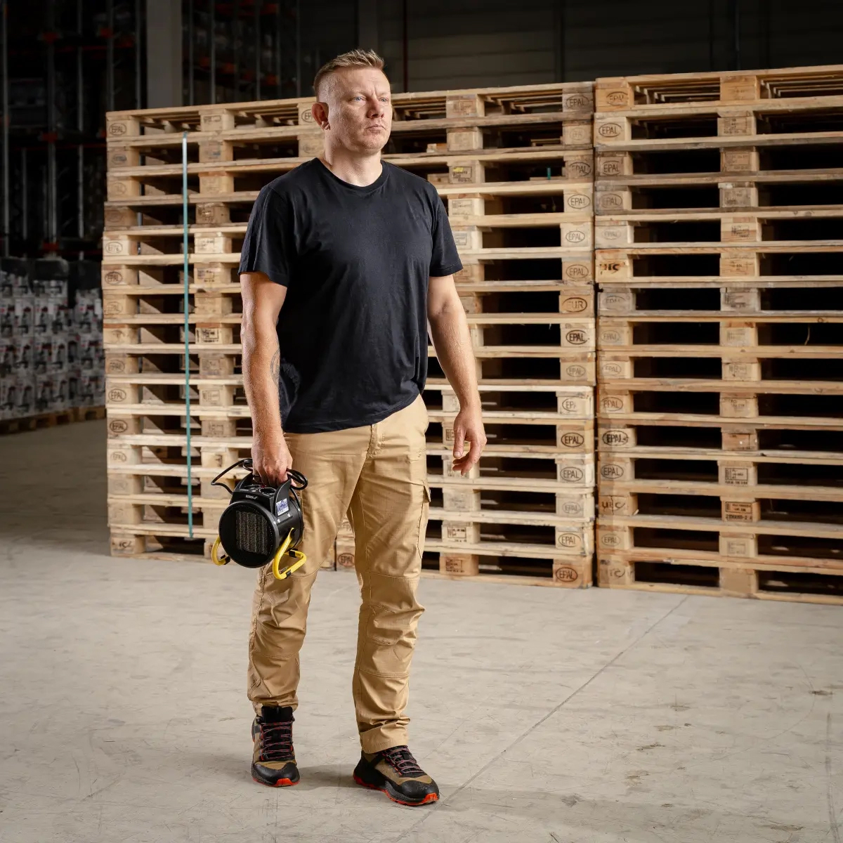 Elektrický ohrievač PTC, 2kW, okrúhly | DEDRA Elektrický ohrievač PTC, 2kW, okrúhly | DEDRA