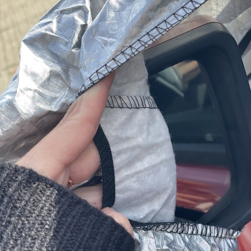 Magnetická clona na čelné sklo, 143x122cm | Xtrobb Magnetická clona na čelné sklo, 143x122cm | Xtrobb